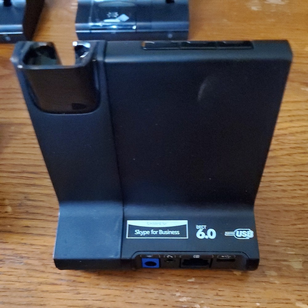 Plantronics Poly W8200B /WO2 Wireless Charging Headset Base Only