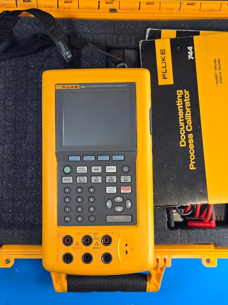 Fluke 744 Documenting Process Calibrator DPC Meter Multimeter w Extras!