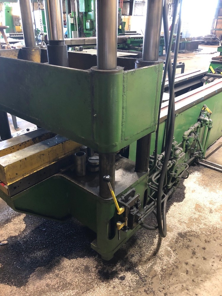 60 TON 4 POST HYDRAULIC STRAIGHTENING PRESS