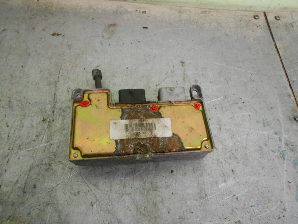 triumph 955i sprint st cdi unit