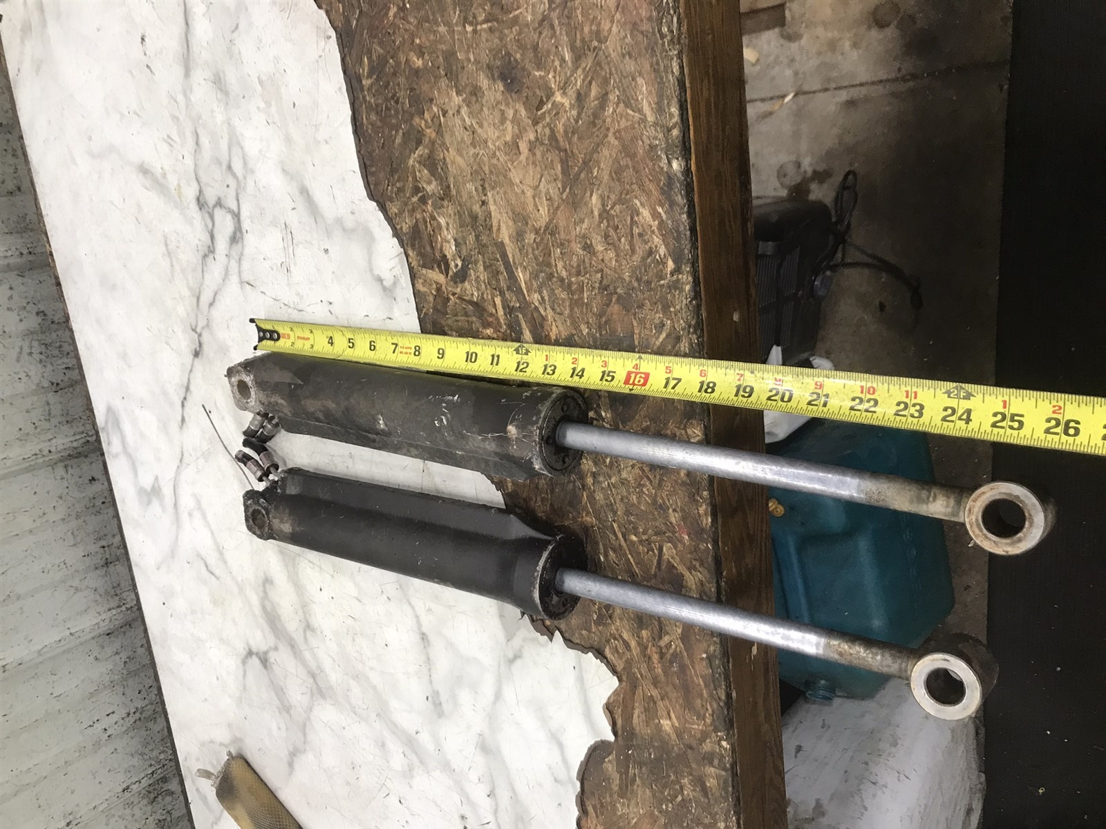 Volvo Penta SX Stern out drive outdrive trim tilt lift hydraulic cylinders