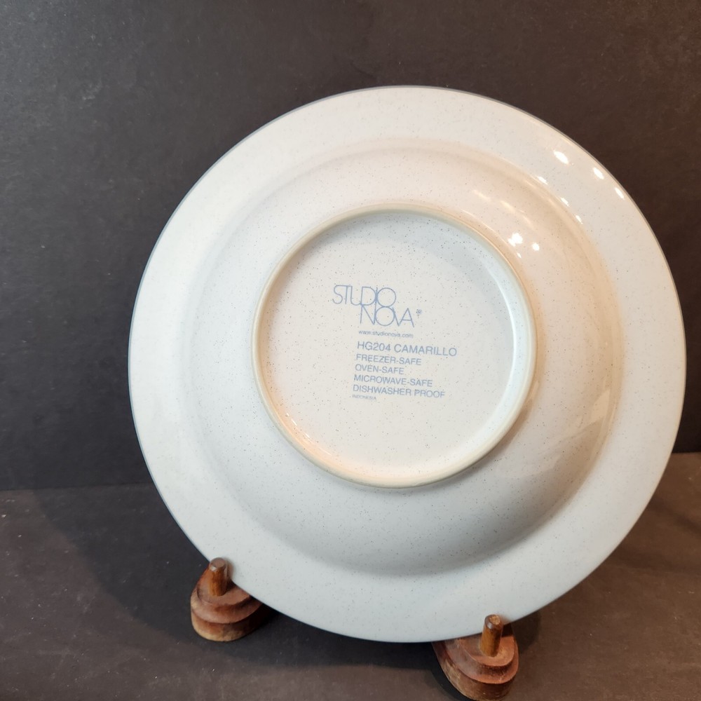 Camarillo by Studio Nova 4 Piece Place Setting