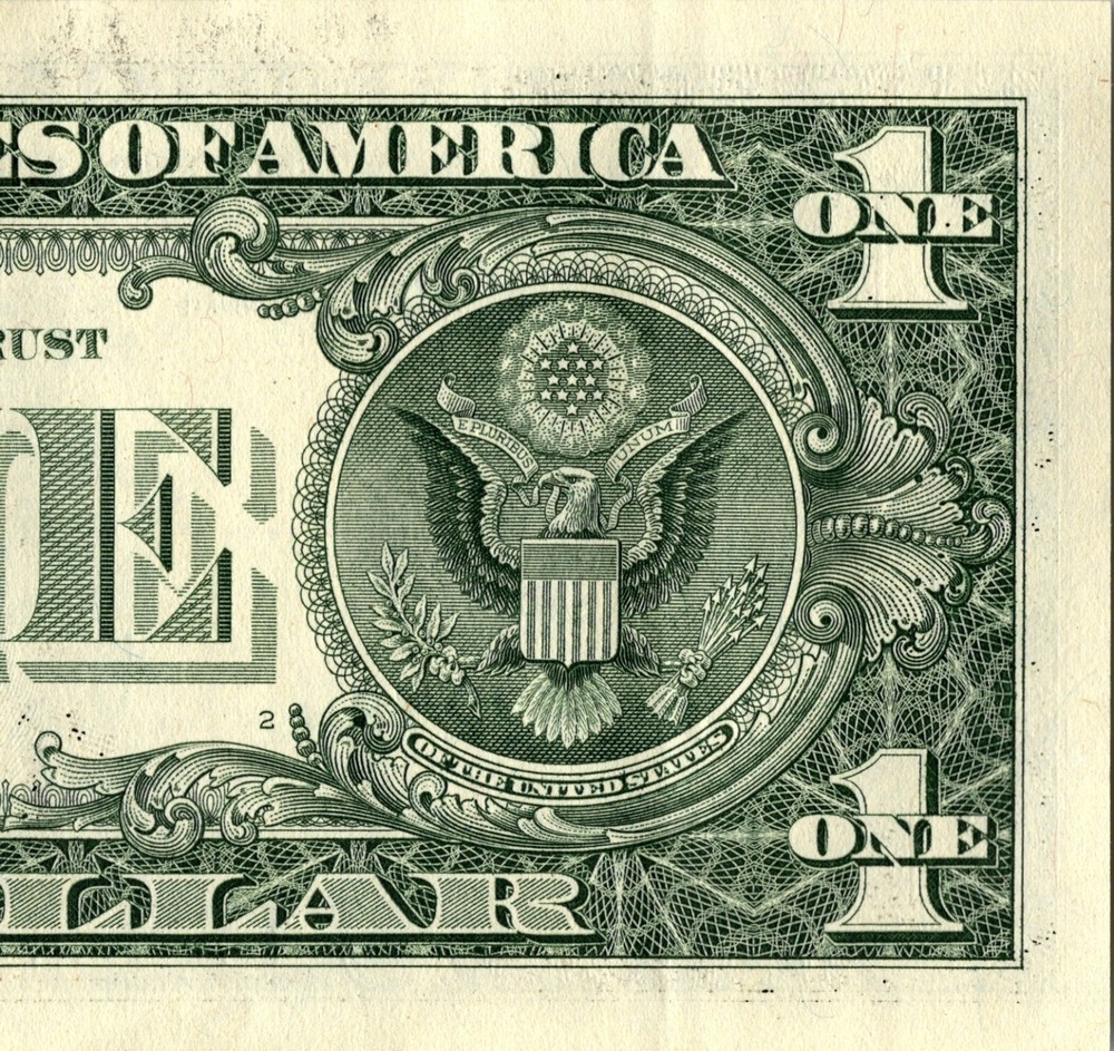 B STAR NOTE 2021 ONE DOLLAR B03952278* REGULAR RUN