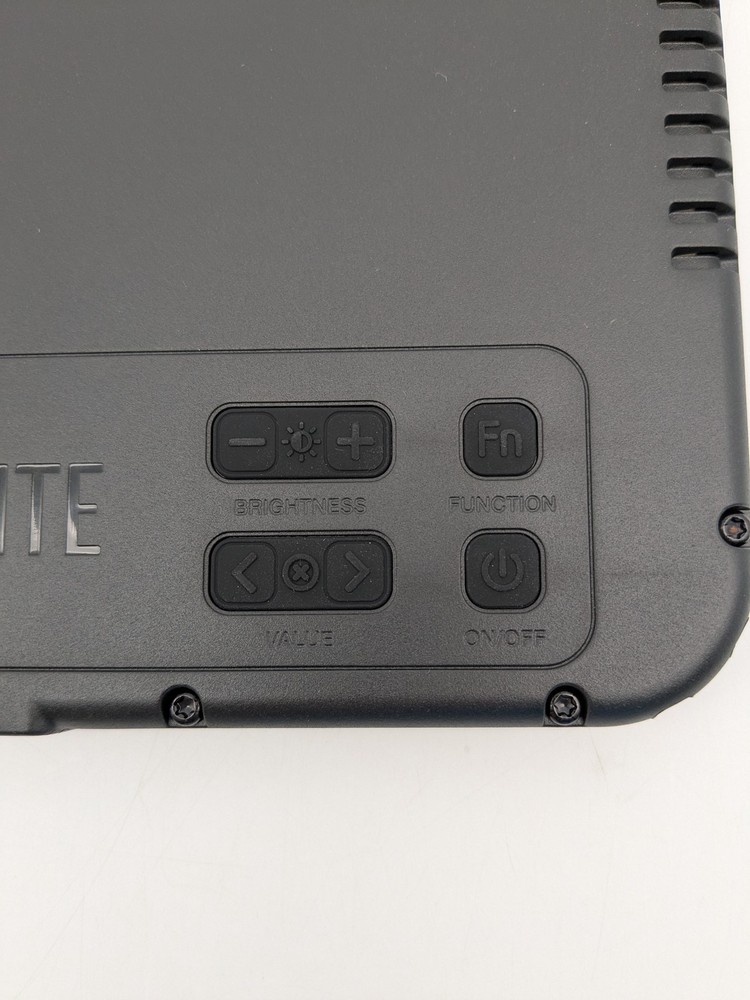 Slite Pro Creator Light For Content Creation & Streaming In Black | SLTA002