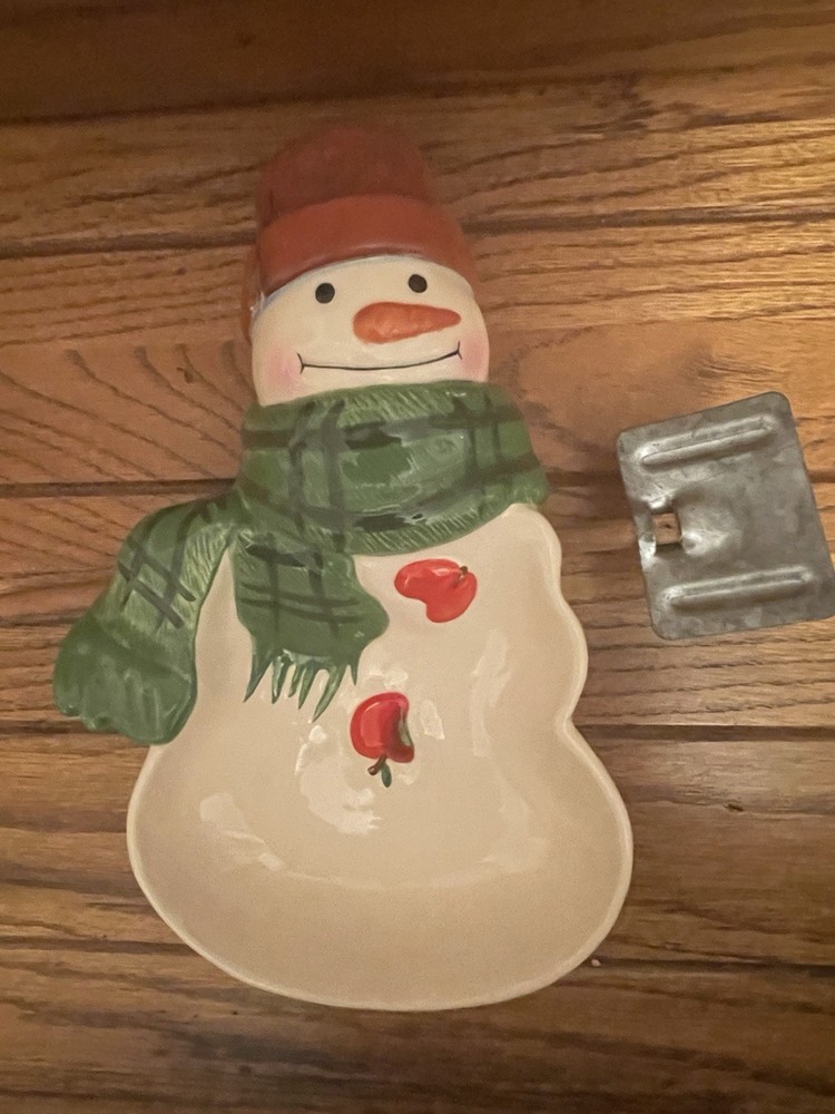 HALLMARK SNOWMAN SERVING DISH WALL HANGING WITH REMOVABLE SHOVEL