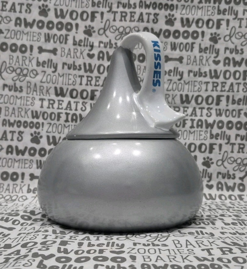 Hershey Kisses Covered Candy Dish