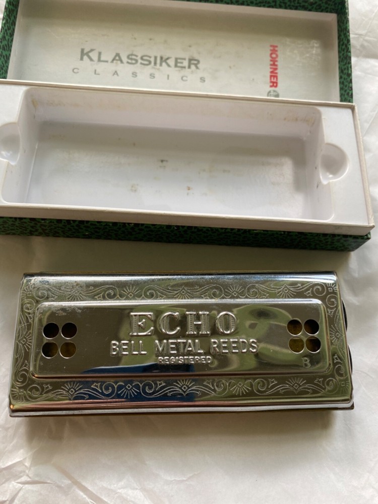 M. Hohner The Echo Harp Harmonica 54/64 Key C/G Germany Two Sided w/ Box - MINT