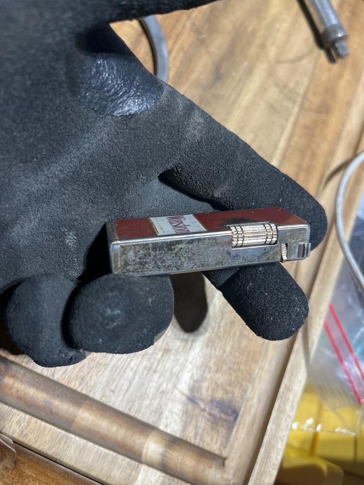 Vintage Winston lighter (26142)