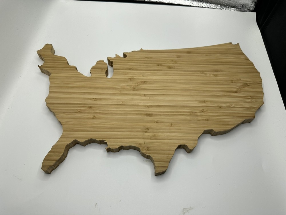 Premium Bamboo USA Map Cutting Board