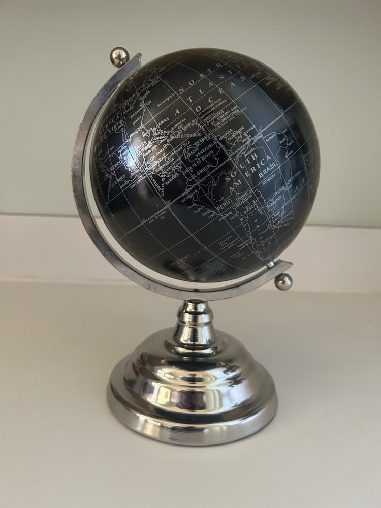 Black  And Silver Globe With Metal Base