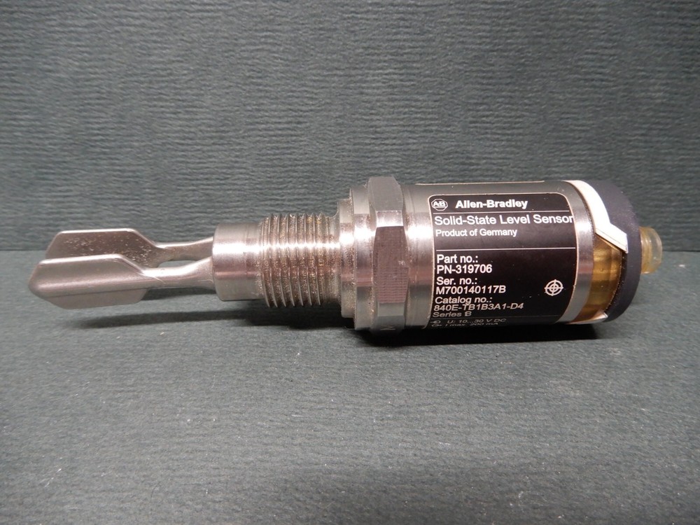 Allen-Bradley Solid-State Level Sensor PN-319706 Good Condition