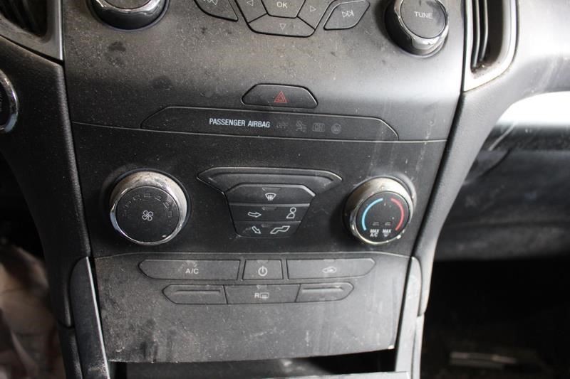 Camera/Projector Camera Windshield Mounted Fits 19 EDGE 499246