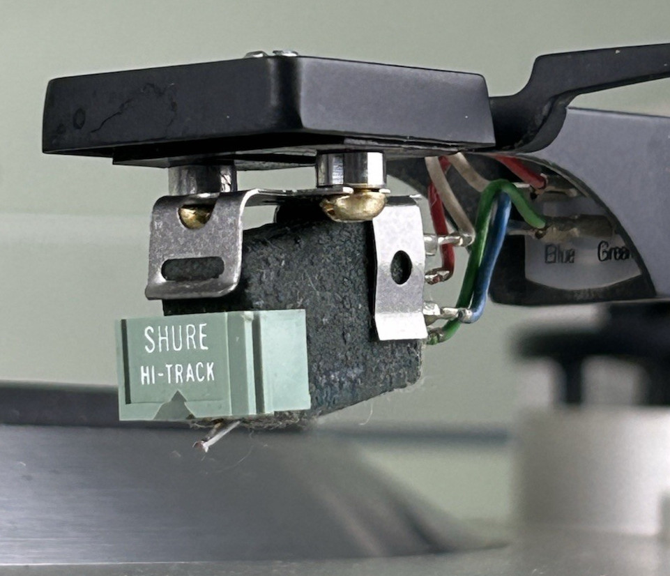 TECHNICS SL-1301 STEREO TURNTABLE