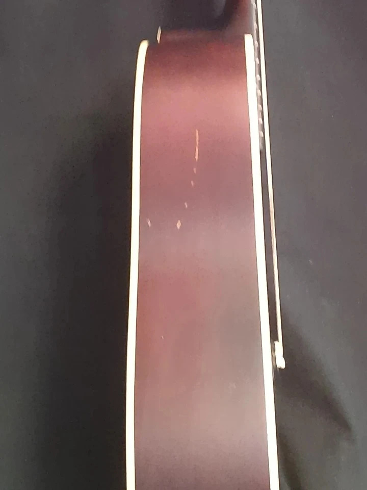 Johnson Dreadnought - Natural