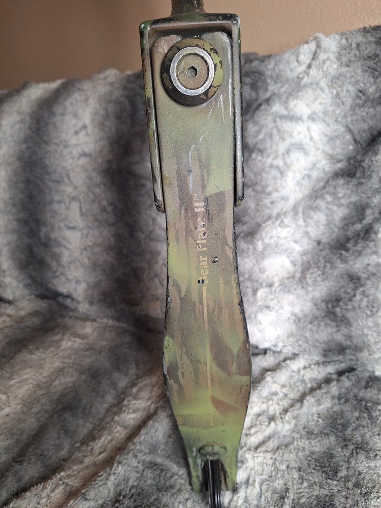 Bear Flare II Compound Bow Camo