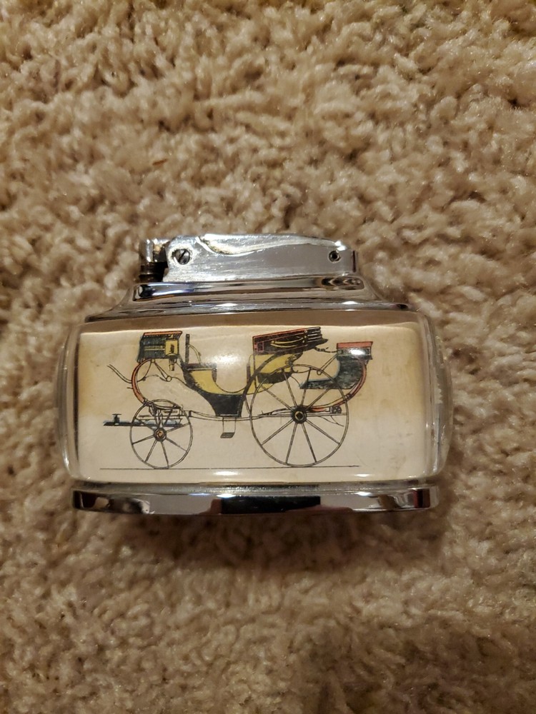 🕯🕯Vintage Ronson Trophy Table Lighter Stagecoach