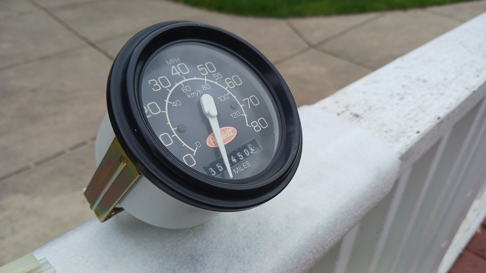 Peterbilt 379 Electronic Speedometer, 355k miles