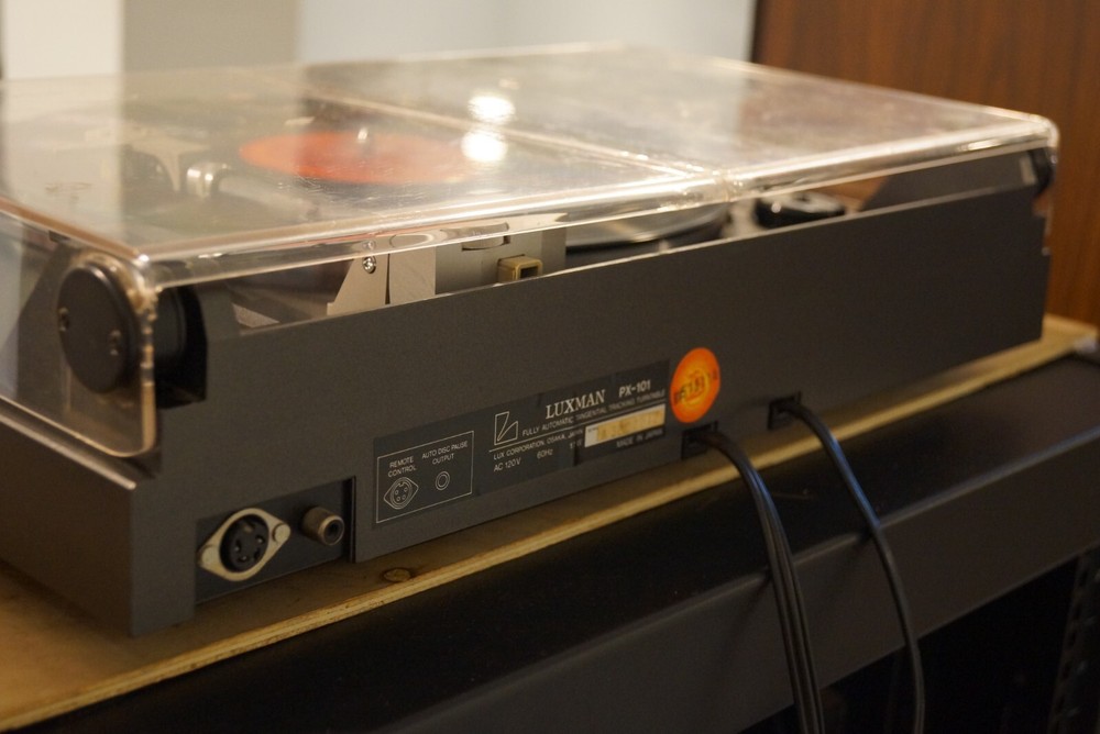 Luxman PX-101 Tangential Tracking Turntable With Super Clear Sound. Google It
