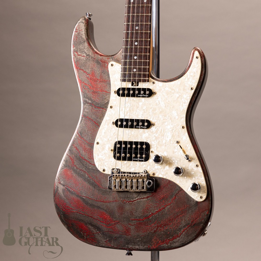 Bacchus 04 G-Studio/ALD-RED-GLM (2005) (no260331)