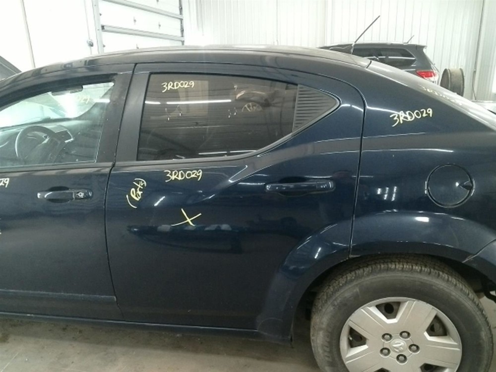 AVENGER 2013 High Mounted Stop Light 104834162