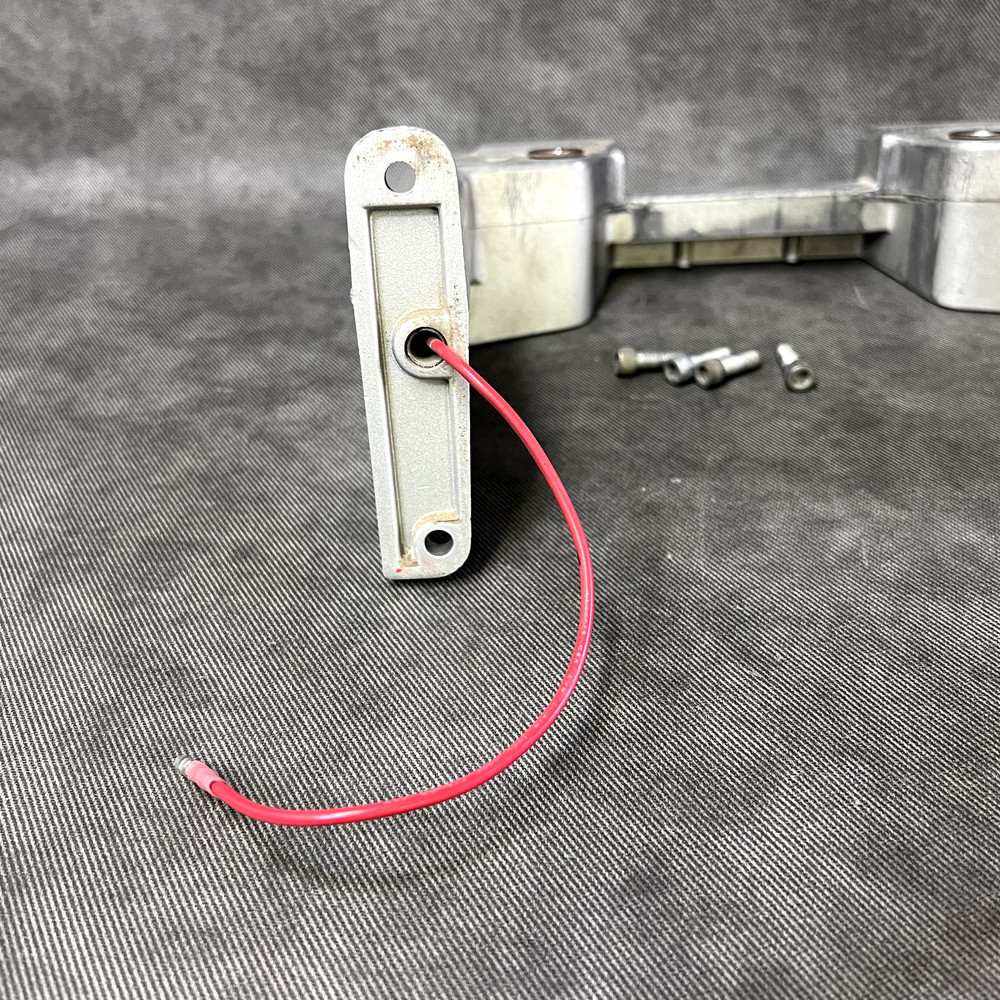 Hunter Sensor Mounting Bracket Charging Part ONLY - DPS200 From P611 - One Item