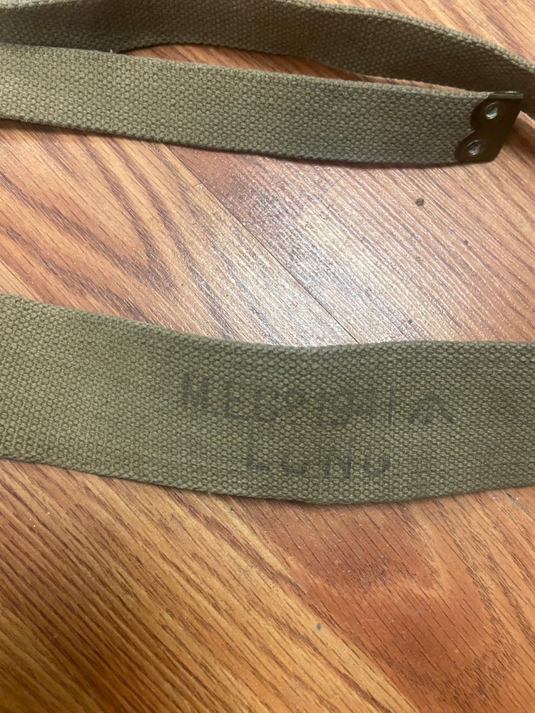 Vintage WW2 British P37 shoulder strap