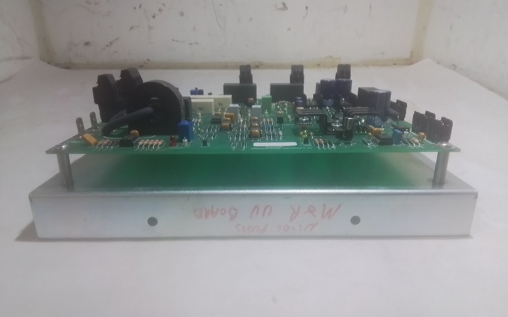 WIREMOLD / SHAPE ELECTRONICS M3309B  PCB CIRCUIT BOARD REV. B2.0 (D8A)