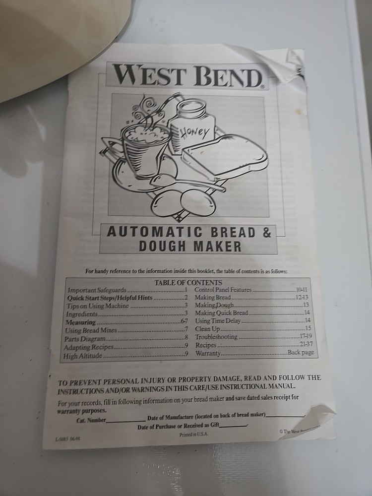 West Bend Automatic Bread & Dough Maker Model 41052 American Made 1999