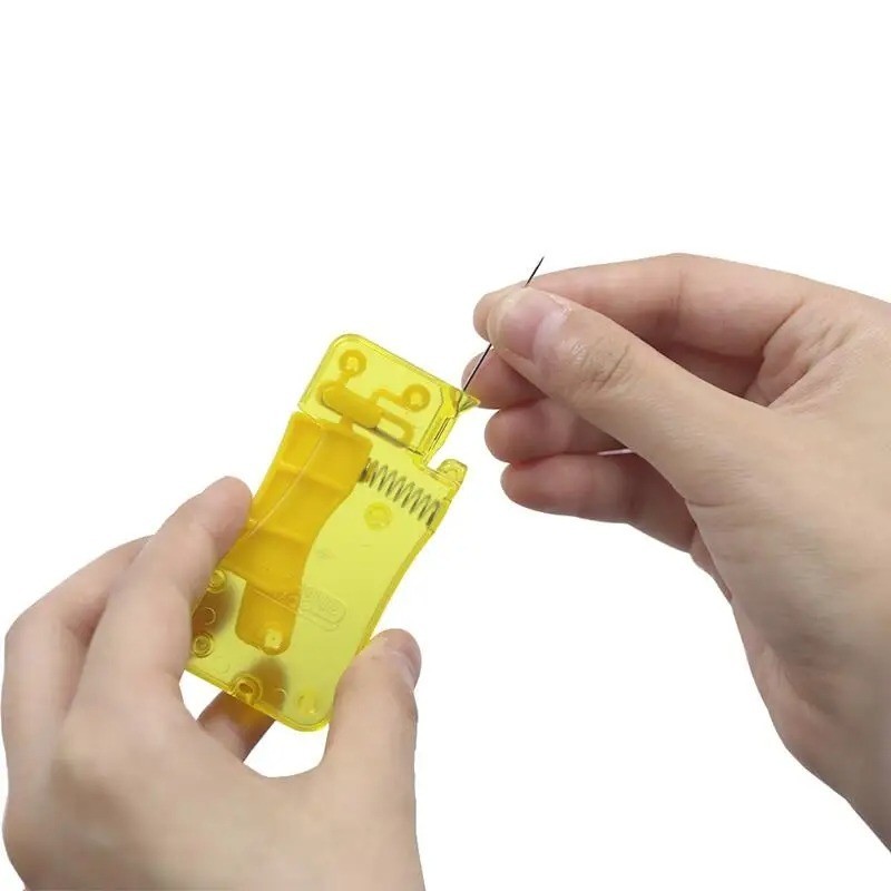 New Elderly Use Automatic Easy Sewing Needle Device Threader Thread Guide Tool