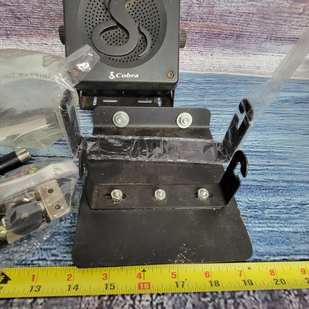 Miscellaneous CB mics, mounts, speaker, and small accessories UNTESTED