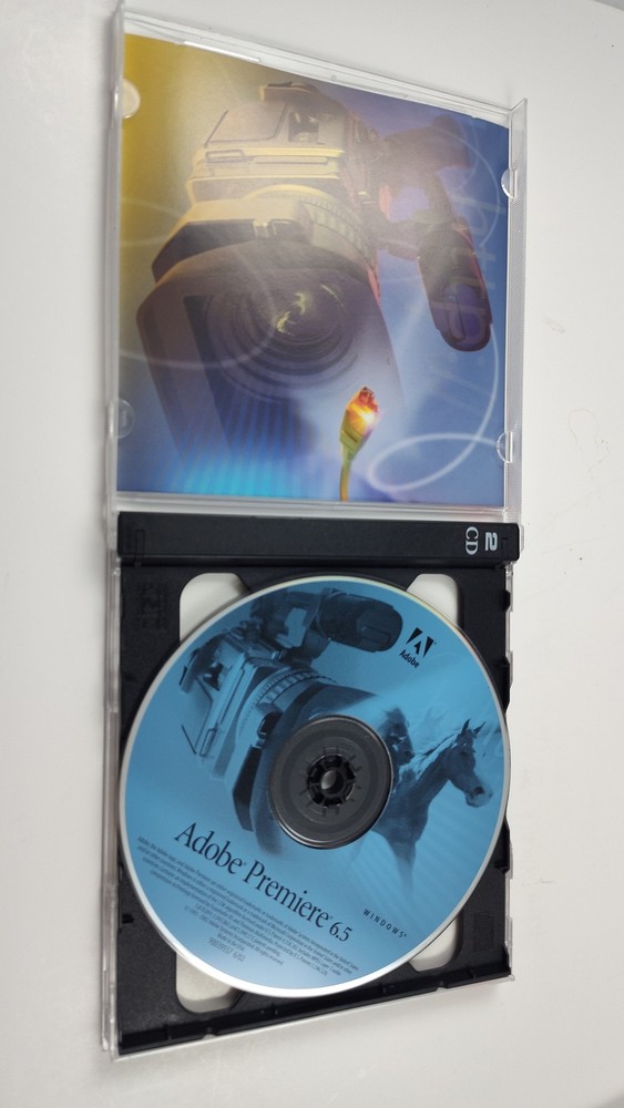 Adobe Encore DVD 1.5, Premiere 6.5, Lightroom 3 Software Bundle - Used