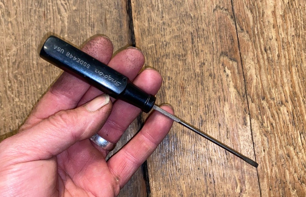 SNAP-ON TOOLS USA ELECTRONICS PRECISION TIP SCREWDRIVER 1/8" SSDE44B OLD TOOLS