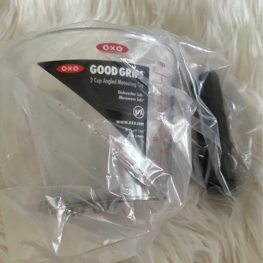 OXO Good Grips 2-Cup Angled Measuring Cup