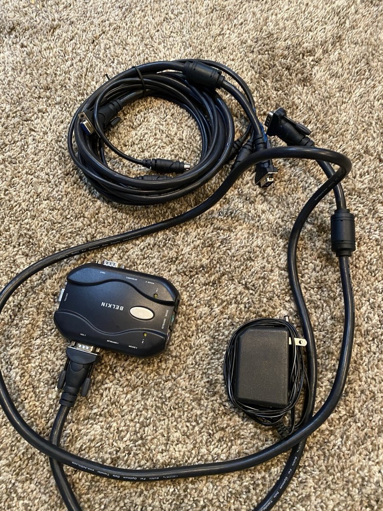 BELKIN PS/2 2-Port KVM Switch