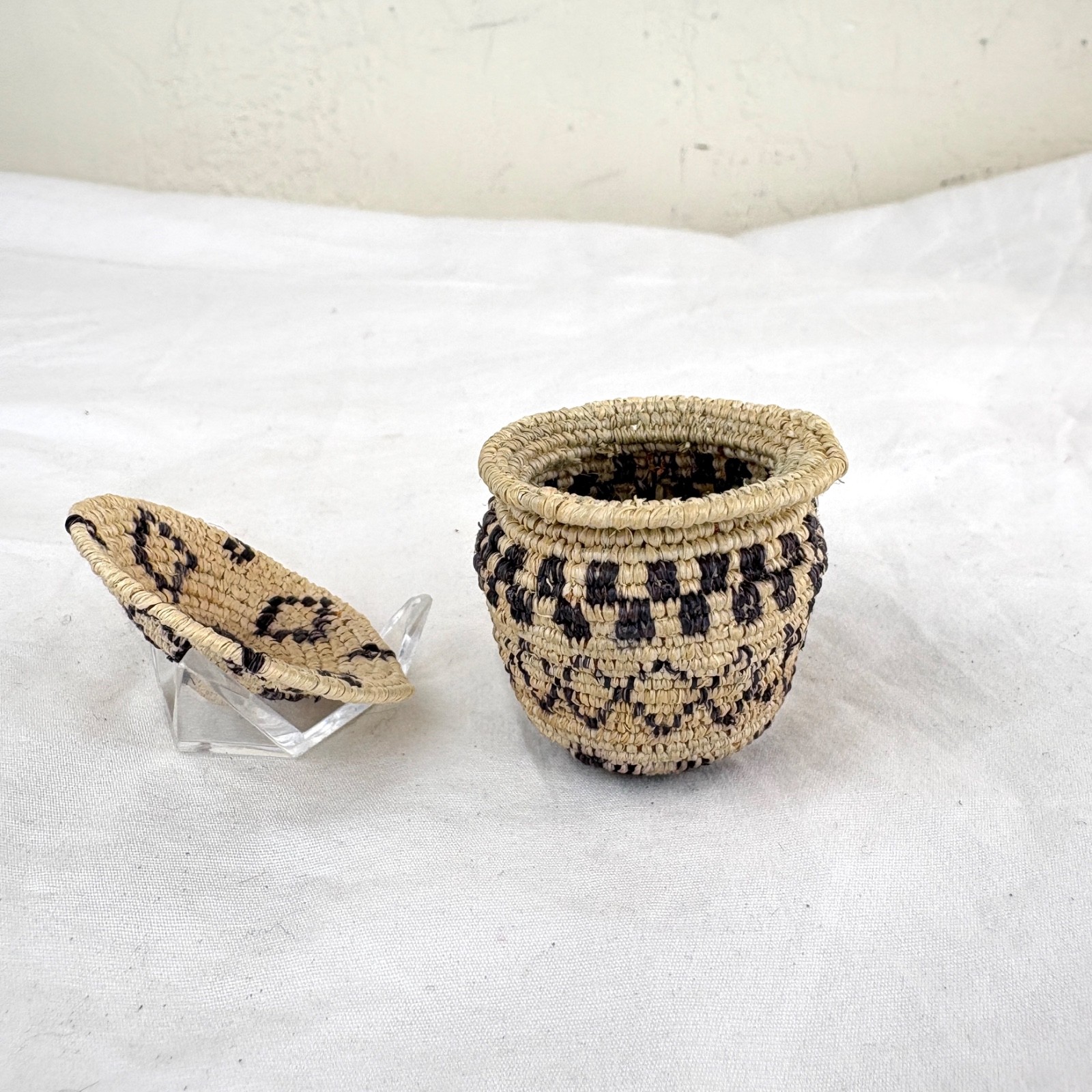 Two Miniature White Mountain Apache Baskets
