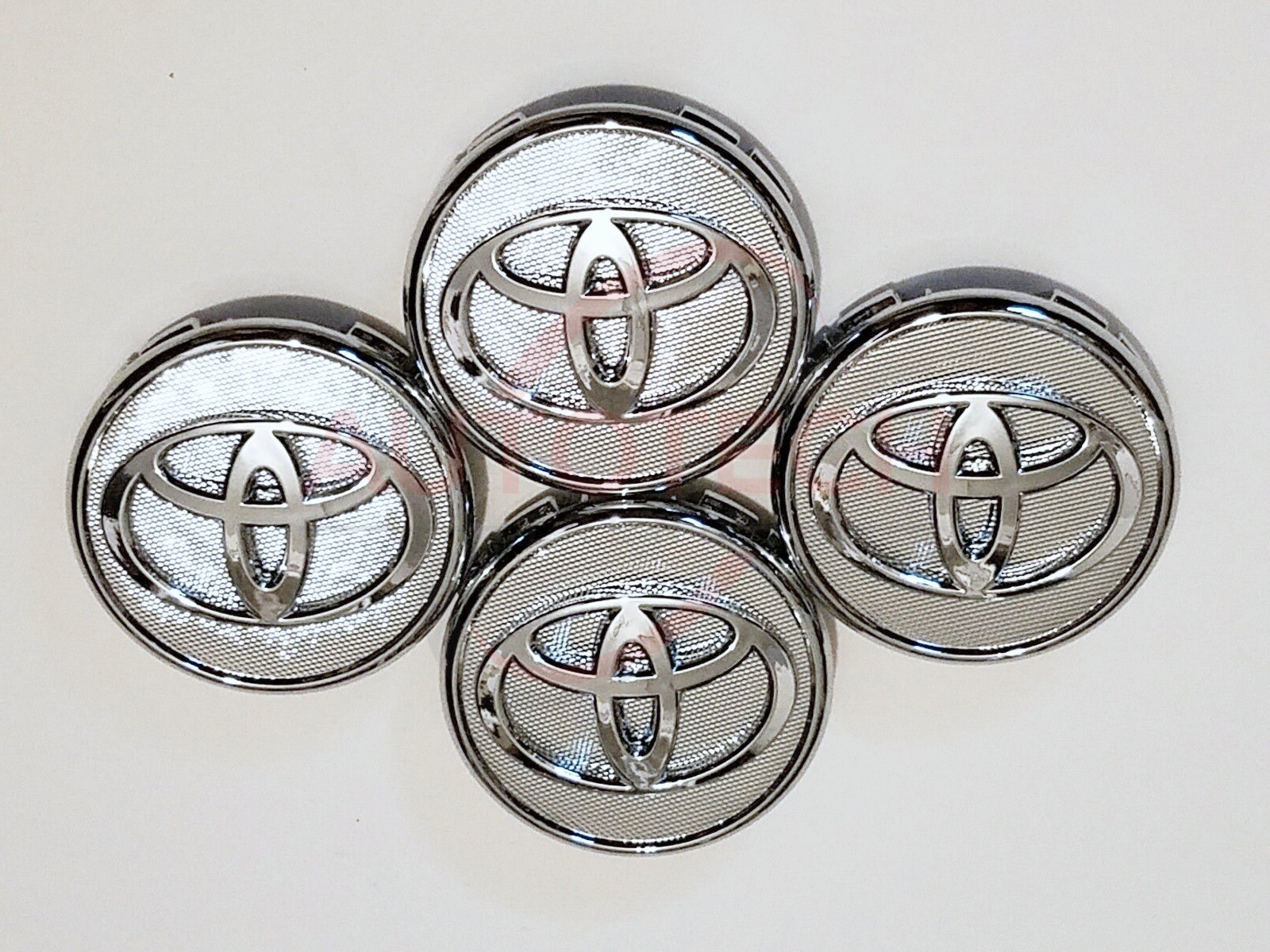 SET OF 4 TOYOTA WHEEL RIM RIMS CENTER HUB CAPS CHROME LOGO 57MM PRIUS COROLLA