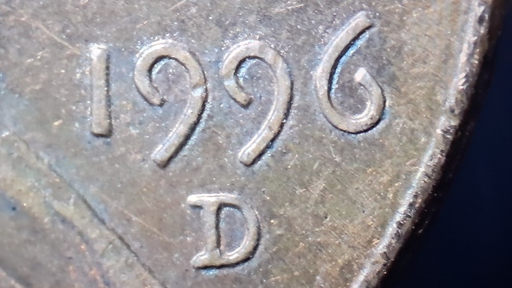 PAW PRINT MINT ERROR OR POST MINT DAMAGE?MACHINE DOUBLING, THIN COPPER LAYER#519