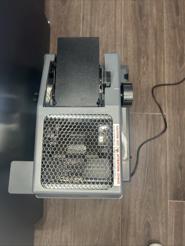 3M 2000 Overhead Projector Portable Briefcase Model