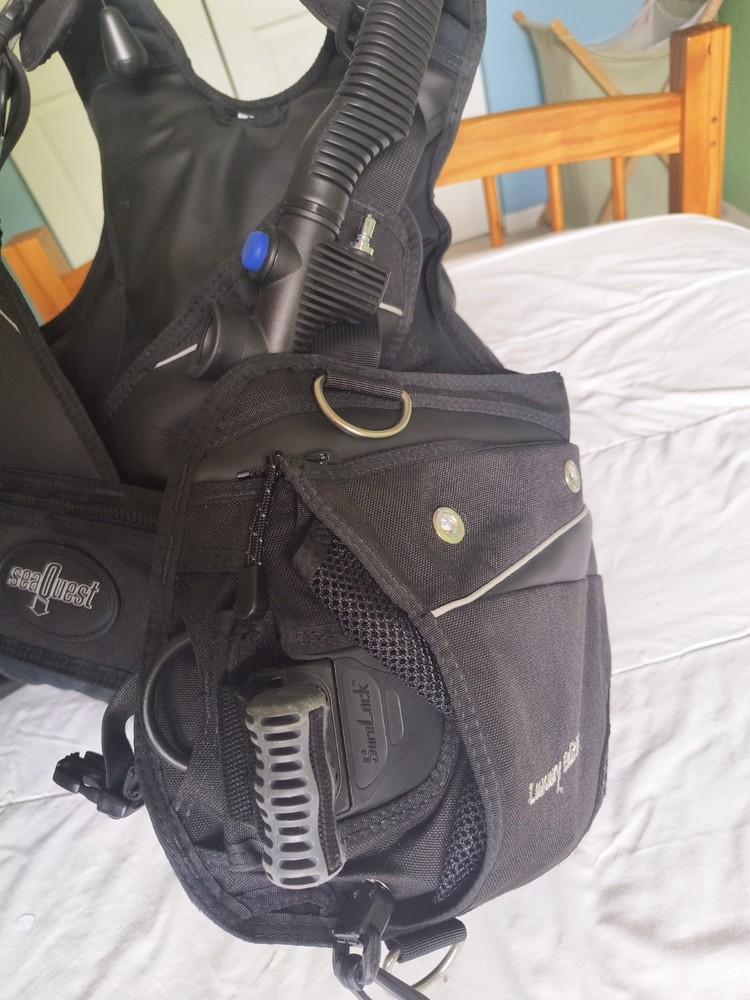 SeaQuest BCD Diva LX with Sure Lock Size M