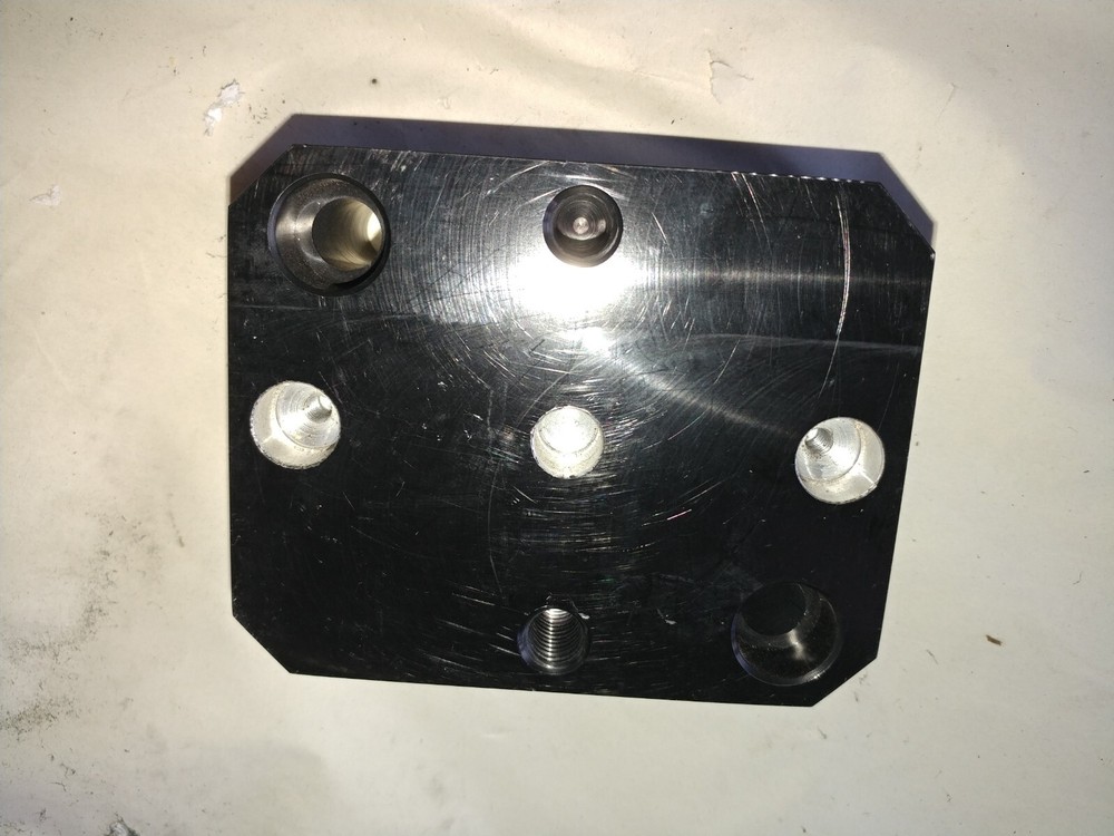 Kurt 5 Axis Adapter Block HP420 MaxLock