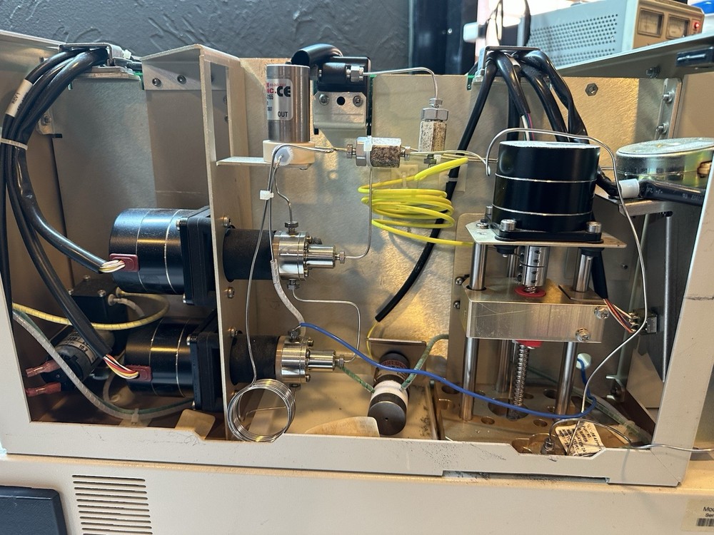 WATERS 717 PLUS AUTOSAMPLER