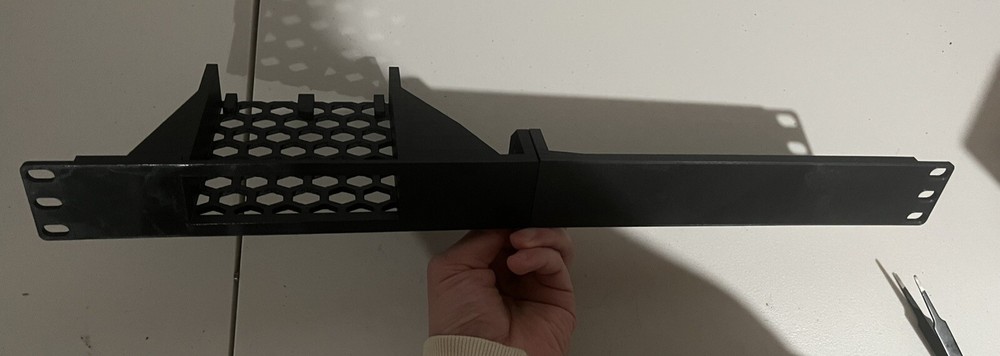 3D Printed Omada OC200/220 Rack Mount