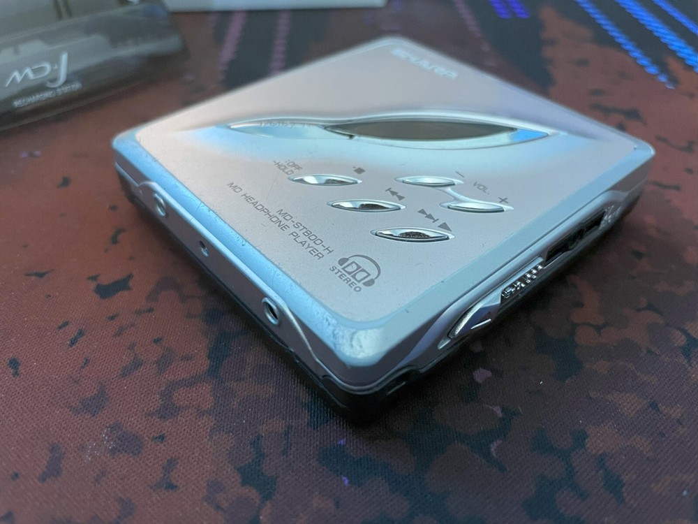 Sharp MD-ST800-H MD MiniDisc Player, very good condition