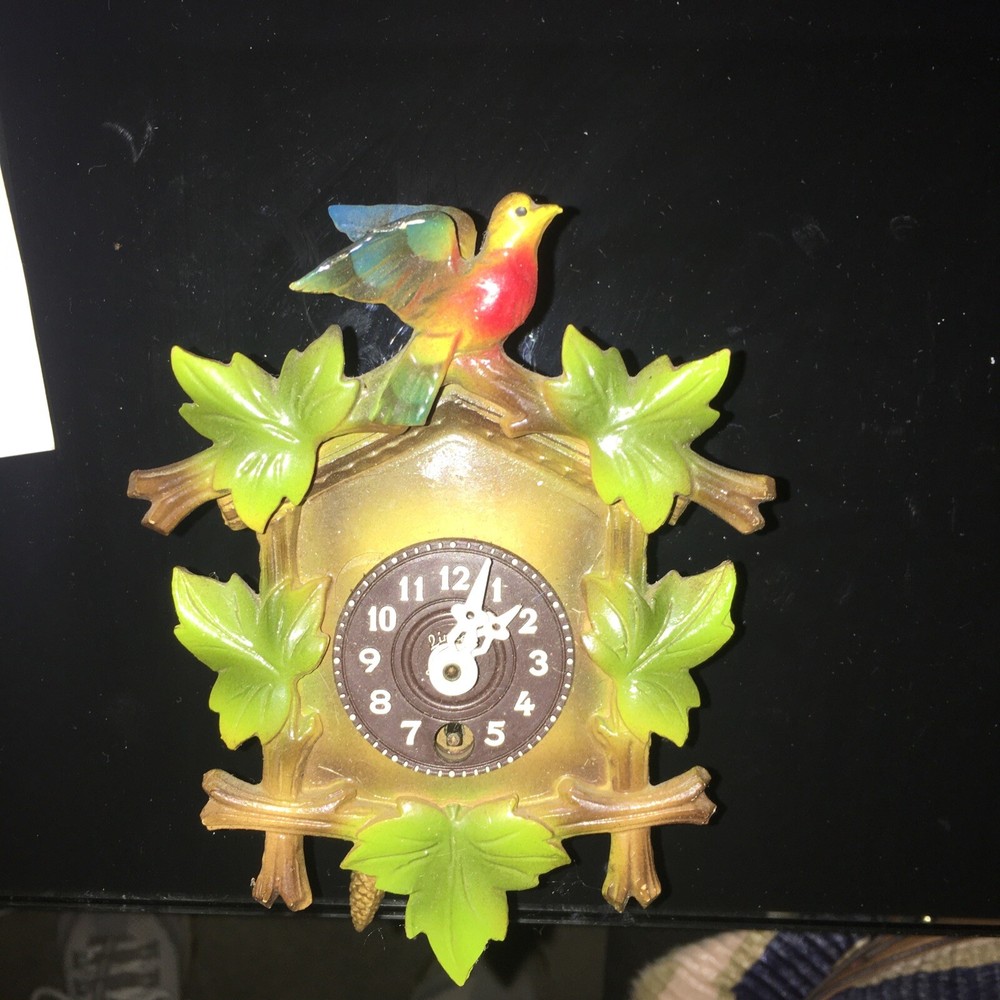 SCHMECKENBECHER Vintage 1968 Needs Key