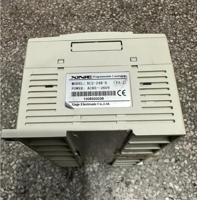 1PC NEW Xinje PLC Programmable Controller XC2-24R-E