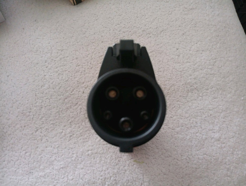 Viptoo Adapter for Tesla