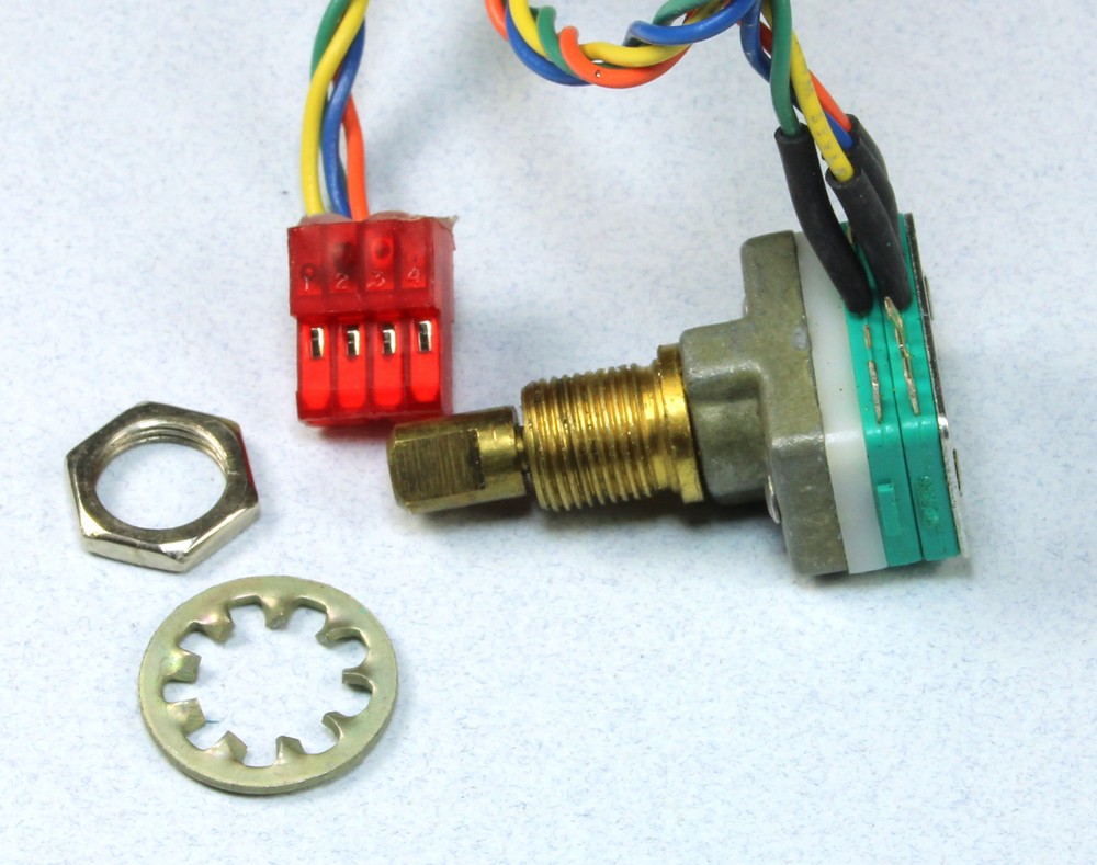 1pc Electroswitch # C1D0203S, 2-pole, 3-position, shorting rotary switch.