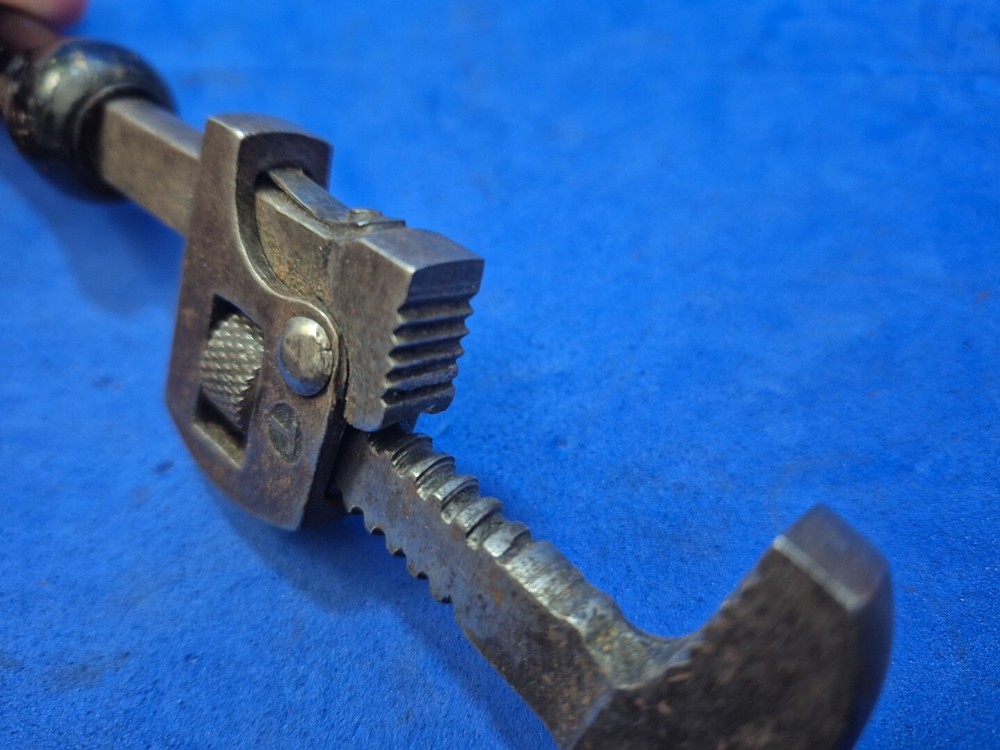Oswego Tool Co. and Trimo 6 Inch Pipe Wrenches