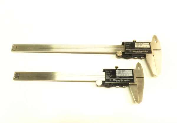 Mitutoyo Digimatic Caliper CD-15 CD-20 Measuring Range 150mm 200mm 2set