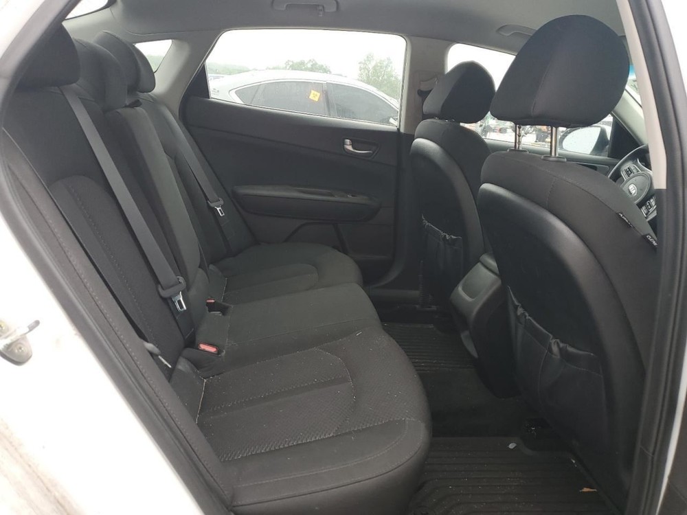 OPTIMAKIA 2018 Glove Box 4712269